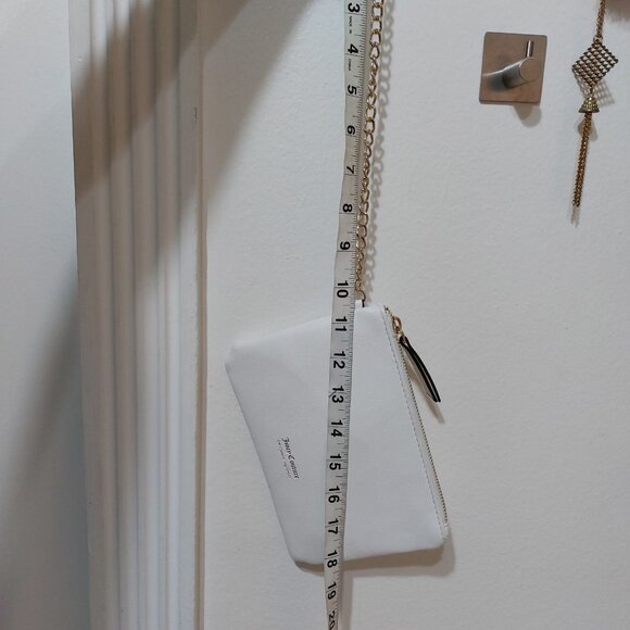 Great Size Juicy Couture Longer Clip On Chain Wallet Wristlet Bag WHITE Gold - Picture 9 of 10